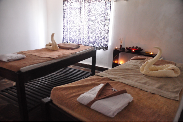  A cozy massage room